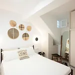 Mykonos Dot Apartman