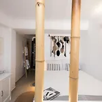 Mykonos Dot *