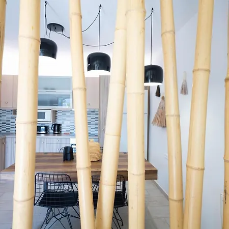 Mykonos Dot דירה