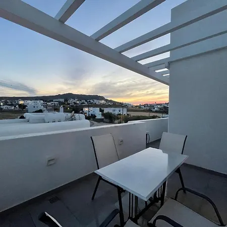 Mykonos Dot *