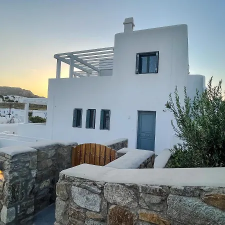 Mykonos Dot *