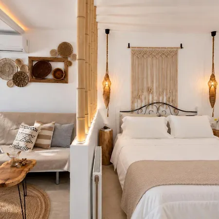 Mykonos Dot * Ano Mera