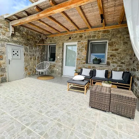 Mykonos Dot Ano Mera